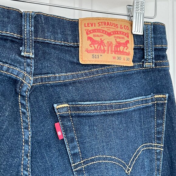 Levi 511 30 x 30 Slim Fit Stretch Denim Zip Fly 5-Pocket Dark Wash Blue Jeans - Picture 10 of 15